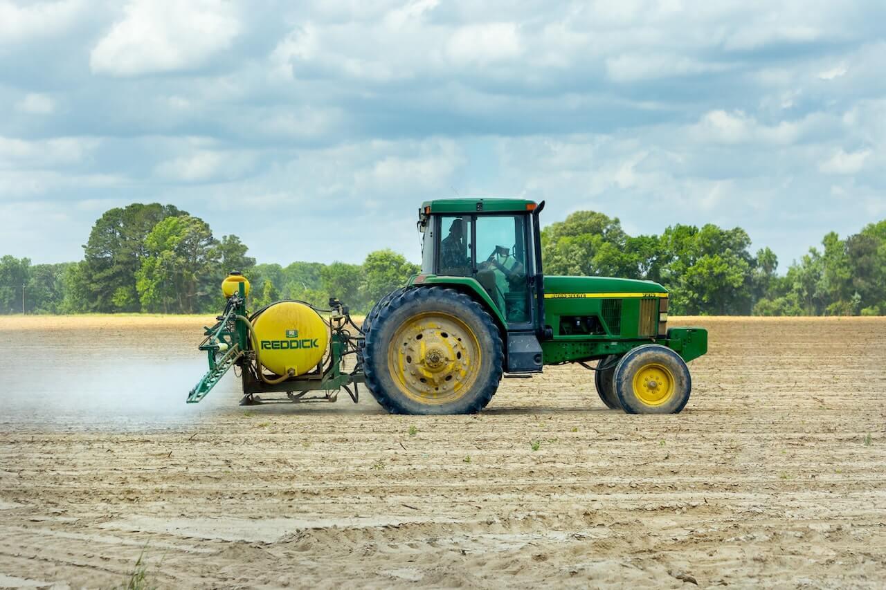 En omfattende guide til at udstyre din traktor