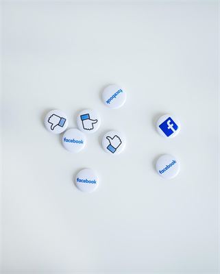 Nå længere ud til dine kunder ved hjælp af de sociale medier